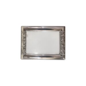 Cornice con rose