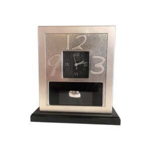 Orologio laccato in legno - immagine 1